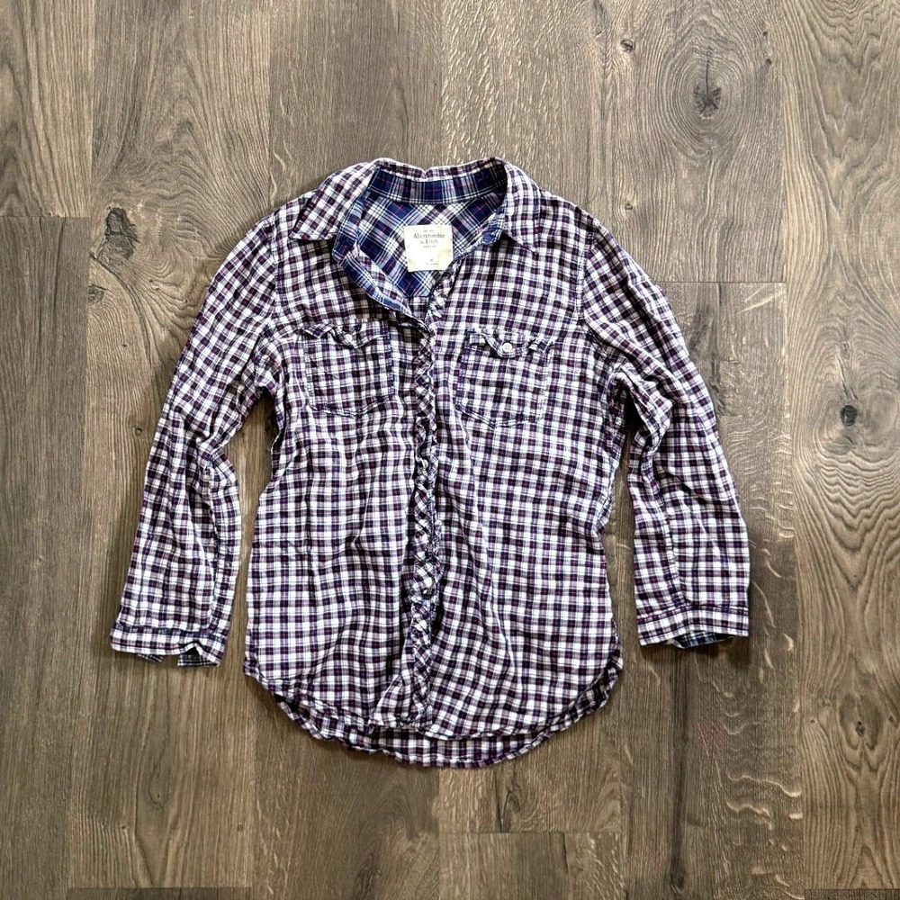 Abercrombie & Fitch Plaid Button Down Shirt M Navy Red Cotton Ruffle Excellent